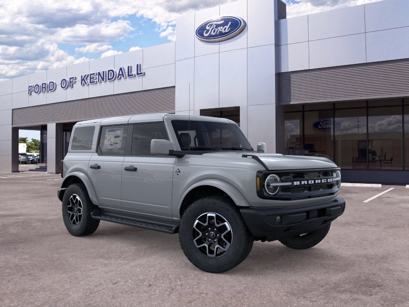 2026 Ford Bronco Outer Banks®
