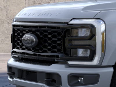 2026 Ford Super Duty F-350® Lariat®