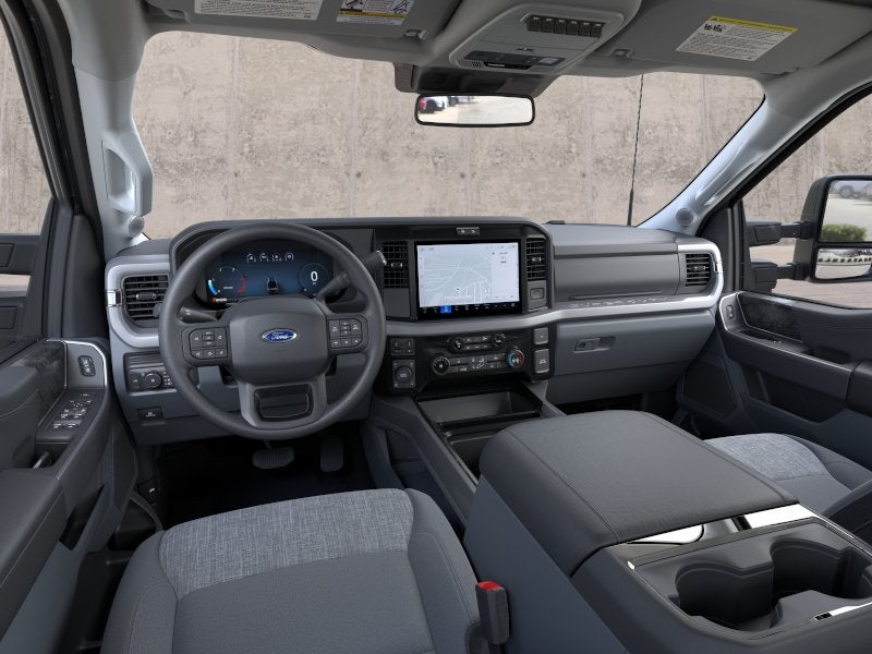 2026 Ford Super Duty F-350® XLT
