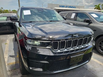2023 Jeep Grand Cherokee Laredo