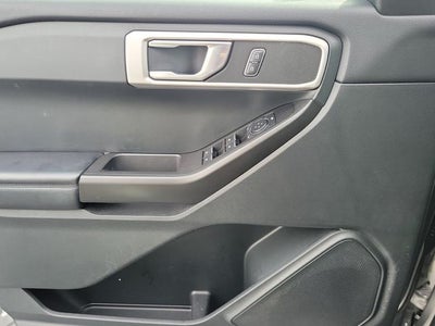 2021 Ford Explorer Base