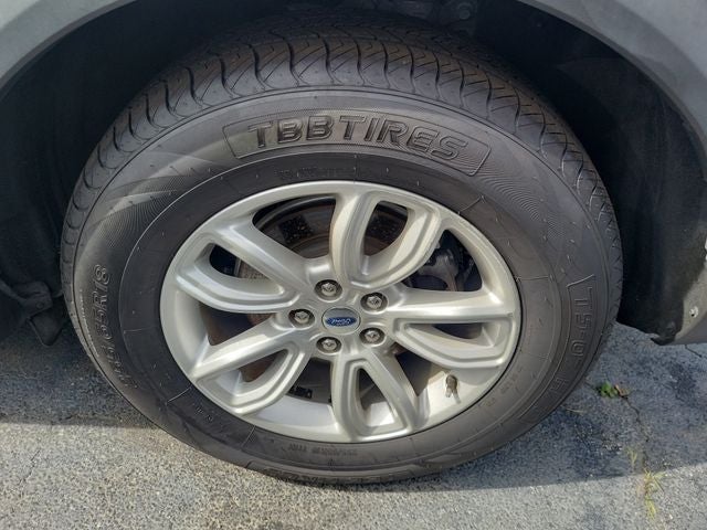 2021 Ford Explorer Base