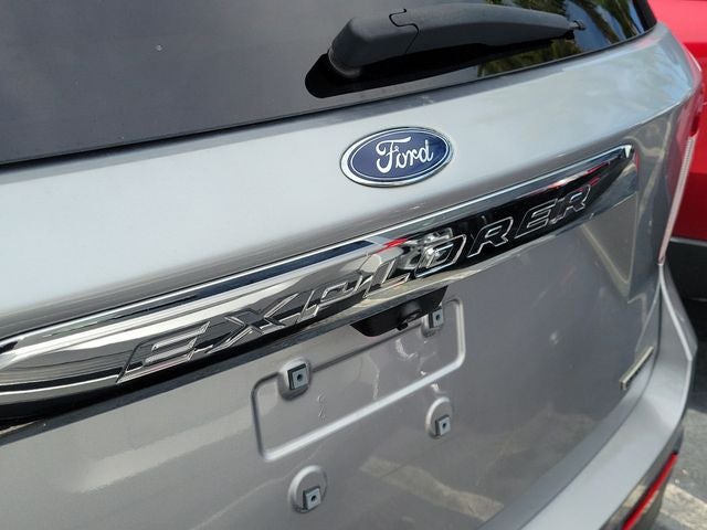 2021 Ford Explorer Base