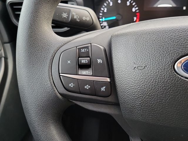2023 Ford Explorer Base