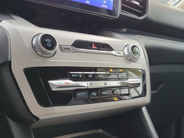 2023 Ford Explorer Base