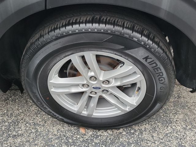 2023 Ford Explorer Base