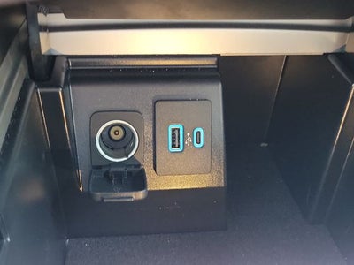 2023 Ford Explorer Base