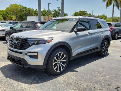 2023 Ford Explorer ST-Line