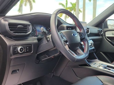 2023 Ford Explorer ST-Line