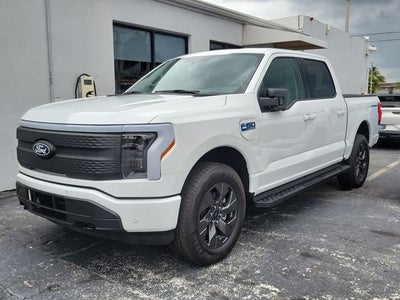 2025 Ford F-150 Lightning Flash