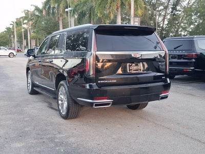2022 Cadillac Escalade ESV Premium