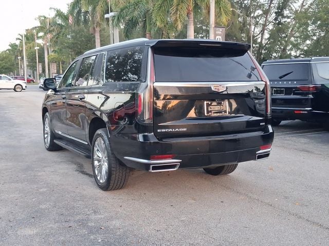 2022 Cadillac Escalade ESV Premium