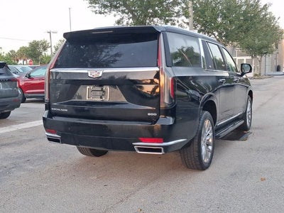 2022 Cadillac Escalade ESV Premium