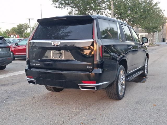 2022 Cadillac Escalade ESV Premium