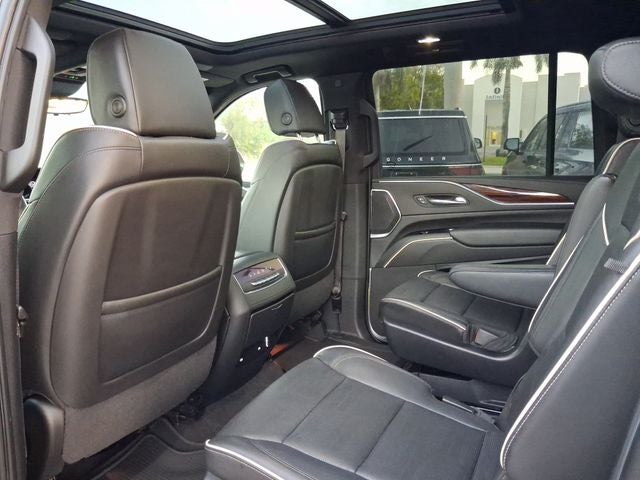2022 Cadillac Escalade ESV Premium