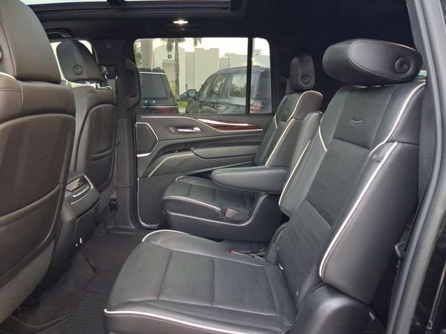 2022 Cadillac Escalade ESV Premium