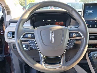 2022 Lincoln Nautilus Standard