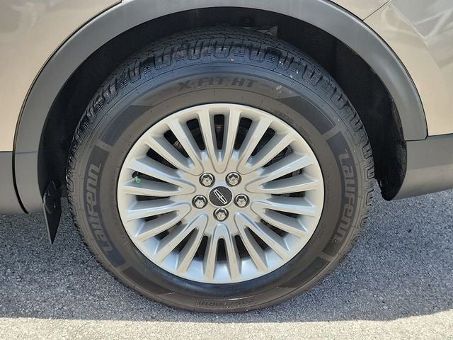 2019 Lincoln Nautilus Standard