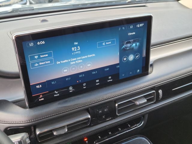 2022 Lincoln Nautilus Standard