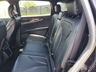 2019 Lincoln Nautilus Select