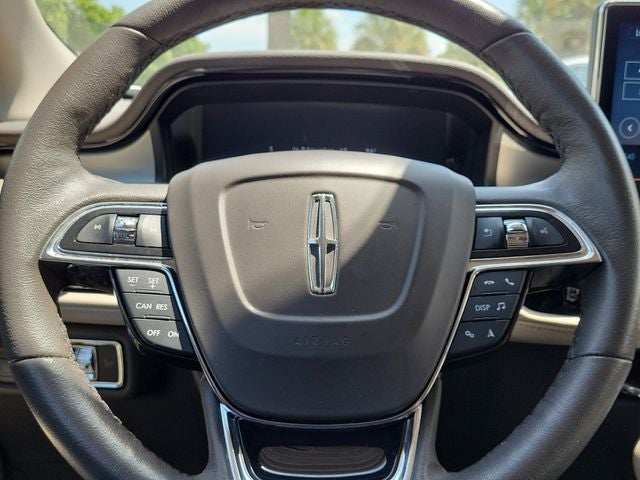 2023 Lincoln Nautilus Standard