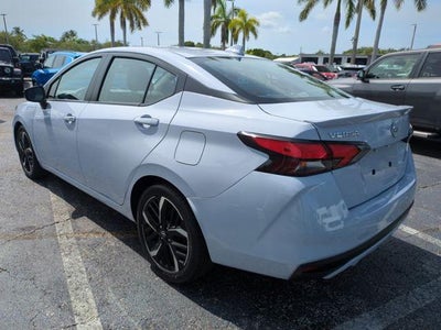 2023 Nissan Versa 1.6 SR