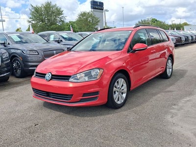 2017 Volkswagen Golf SportWagen S 4Motion