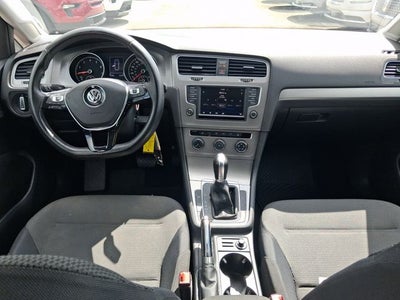 2017 Volkswagen Golf SportWagen S 4Motion
