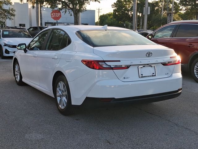 2025 Toyota Camry SE