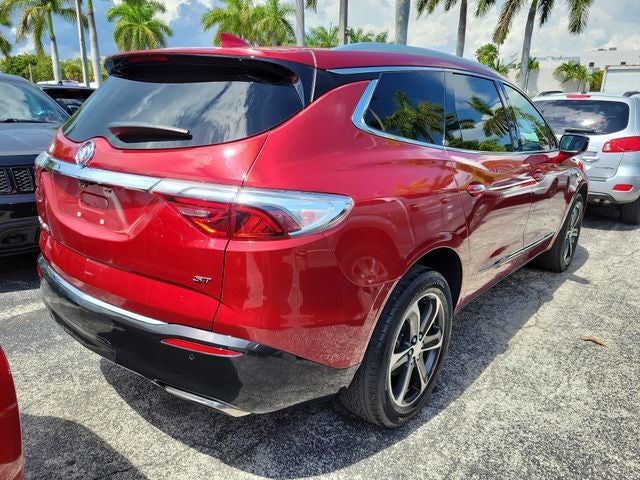 2022 Buick Enclave Essence