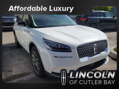 2022 Lincoln Corsair Standard