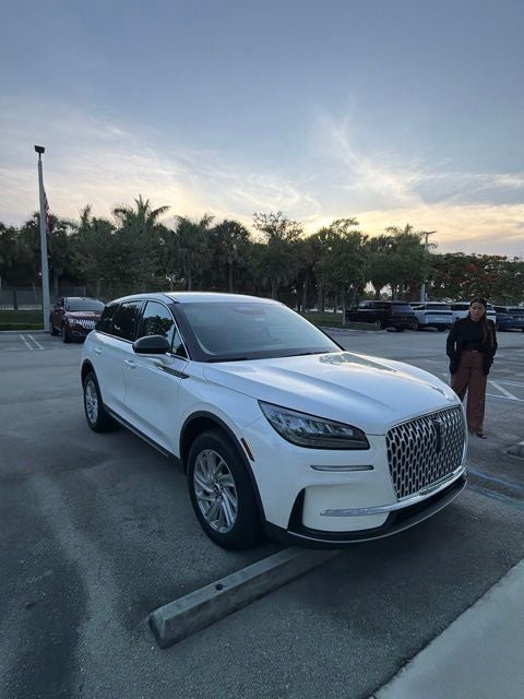 2023 Lincoln Corsair Standard