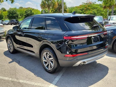 2023 Lincoln Corsair Standard