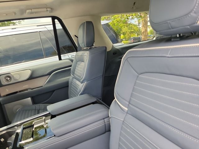 2024 Lincoln Navigator Black Label