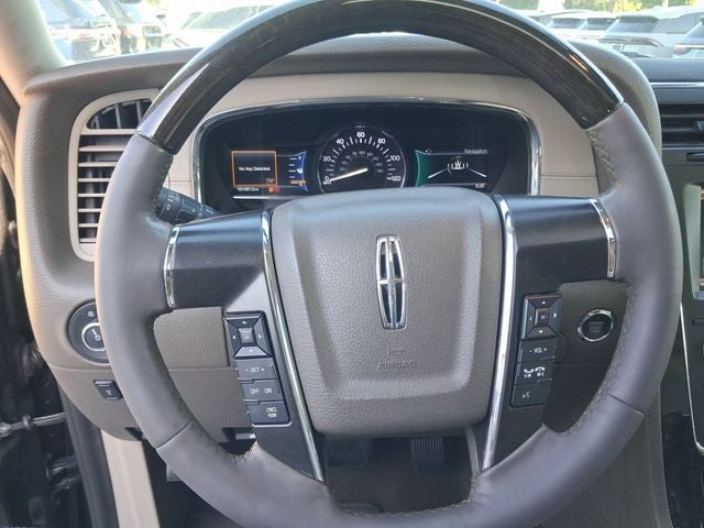 2015 Lincoln Navigator L Base