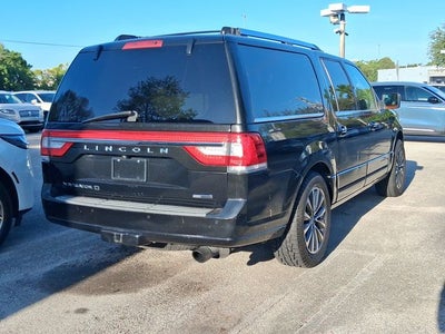 2015 Lincoln Navigator L Base