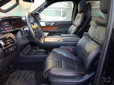 2024 Lincoln Navigator L Black Label