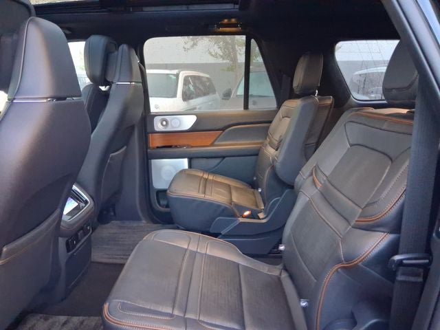 2024 Lincoln Navigator L Black Label