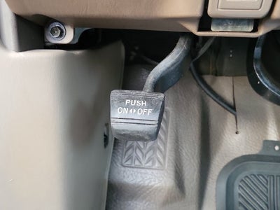 2004 Toyota Tundra Base