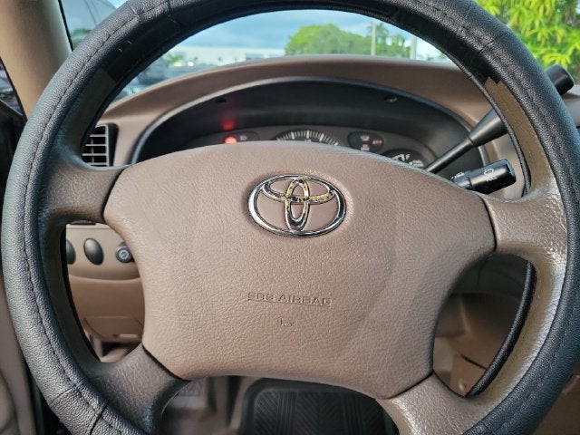 2004 Toyota Tundra Base