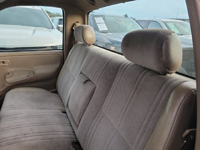 2004 Toyota Tundra Base
