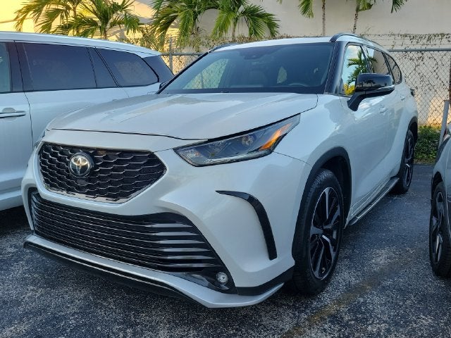 2022 Toyota Highlander XSE