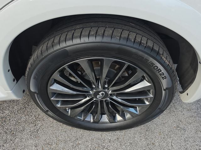 2021 INFINITI QX80 Premium Select