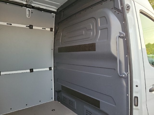 2025 Mercedes-Benz Sprinter 2500 Cargo 170 WB High Roof