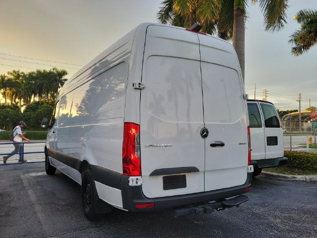 2025 Mercedes-Benz Sprinter 2500 Cargo 170 WB High Roof