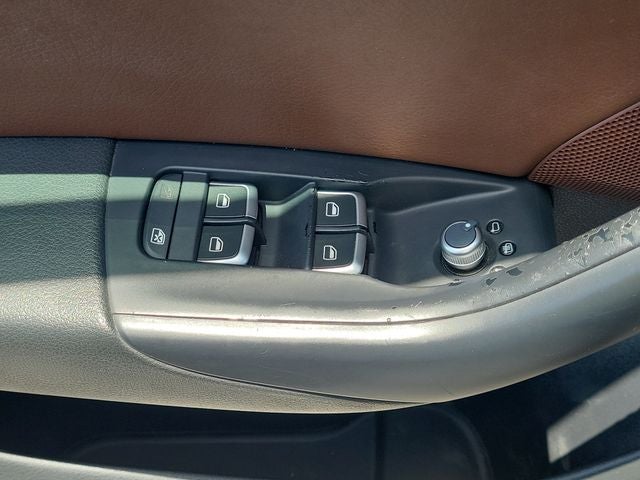 2016 Audi Q3 2.0T Premium Plus FrontTrak