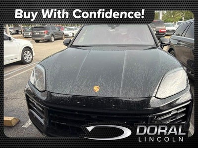 2024 Porsche Cayenne Base