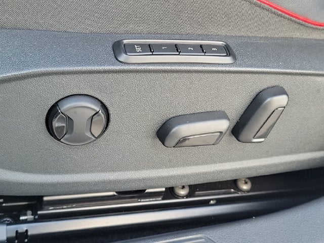 2023 Volkswagen Golf GTI 2.0T SE